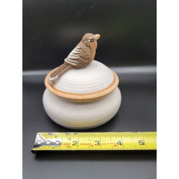 Kendall Studio Pottery Bird on Bowl w/ Lid Storage Trinket Keepsake Beige - Picture 9 of 9